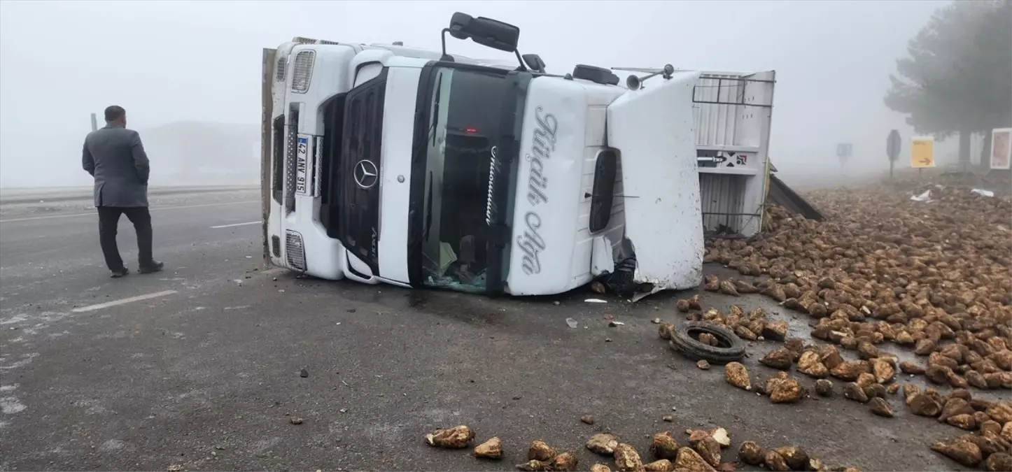 Afşin’de Tır Devrildi, Sürücü Yaralandı