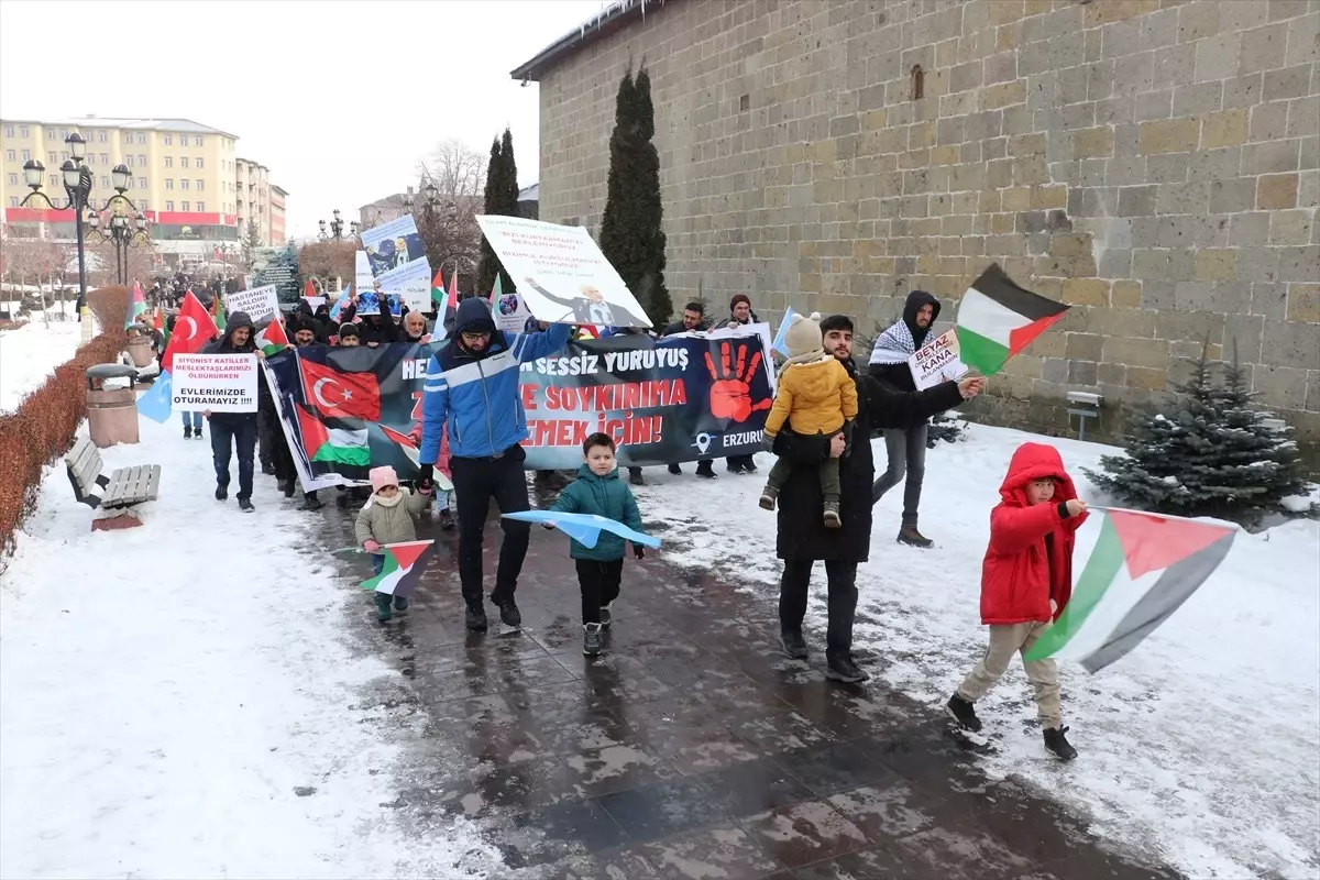 Erzurum’da Sağlık Çalışanları Gazze İçin Yürüdü