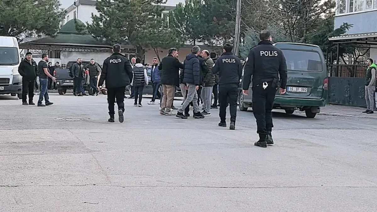 Bursa’da inşaat ustası dehşet saçtı: 3 yaralı!