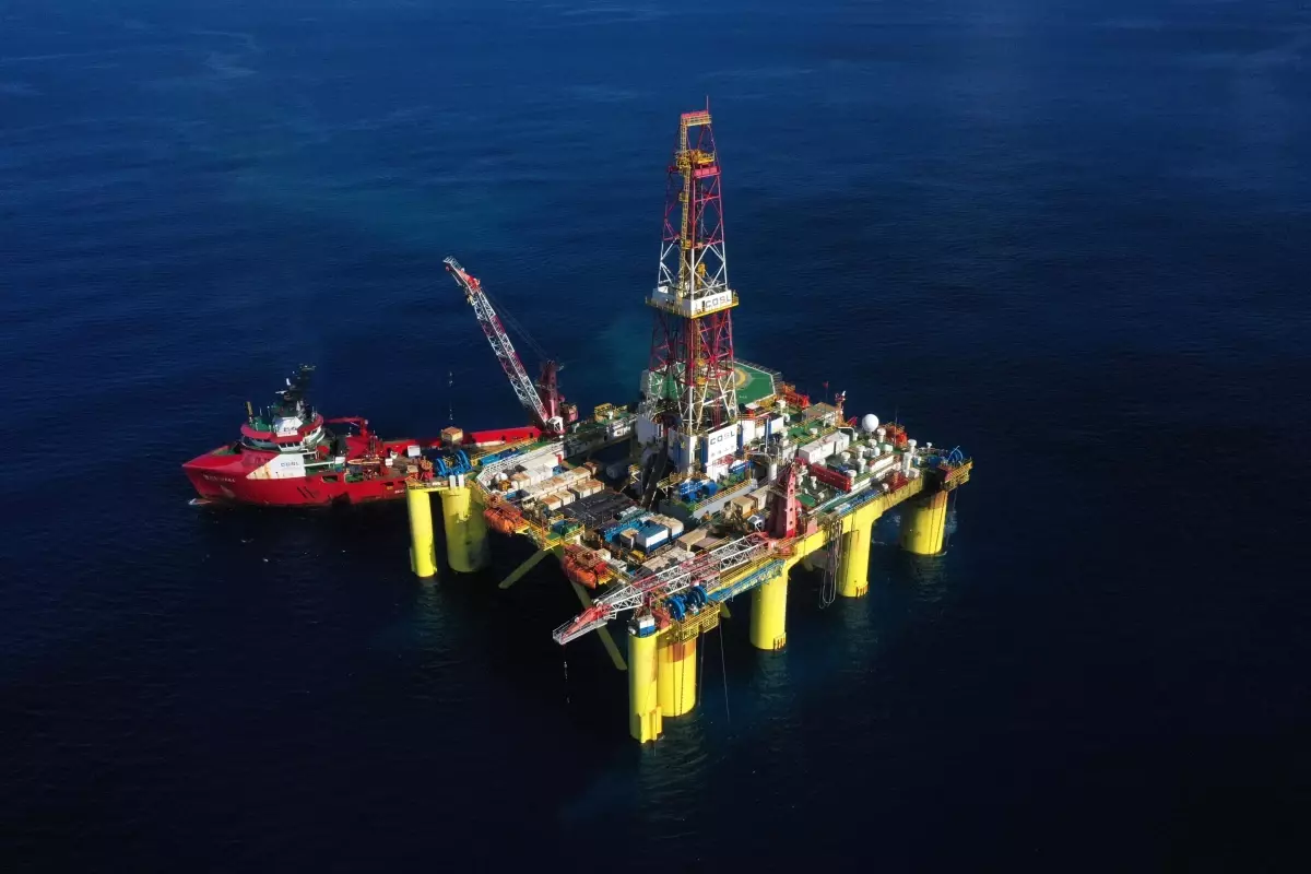 Çin’de Yeni Büyük Petrol Sahası Keşfi
