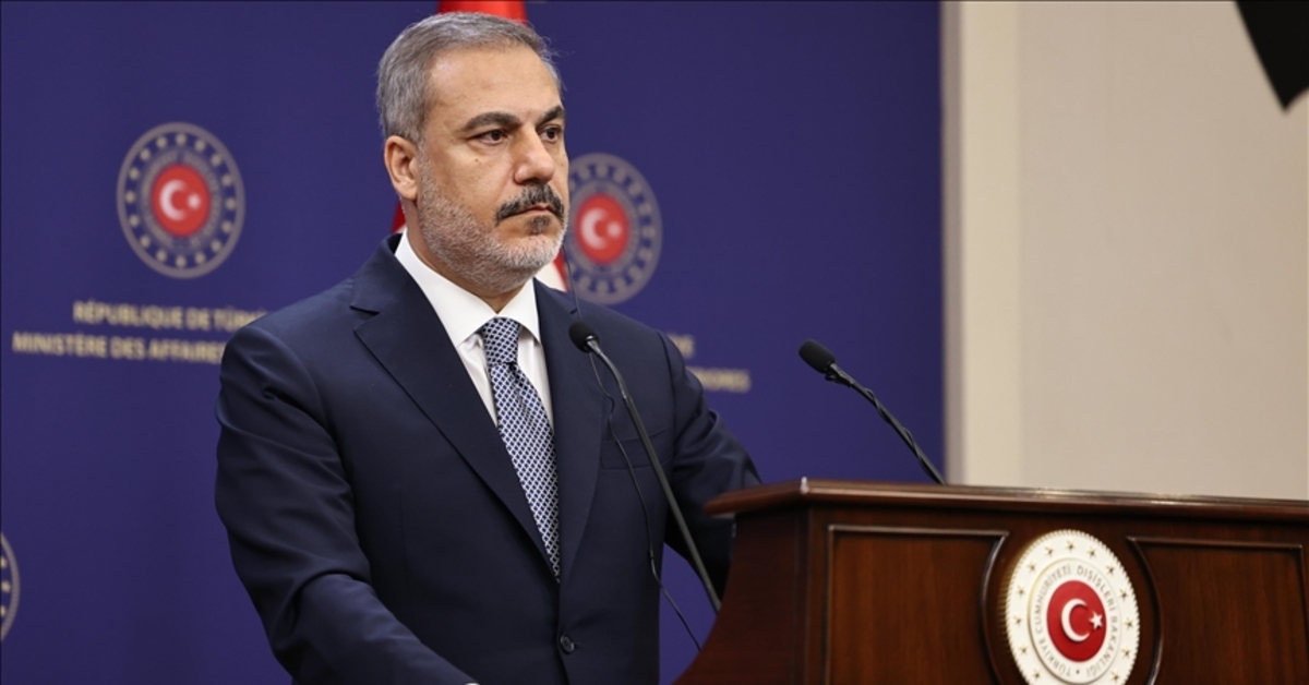 Dışişleri Bakanı Fidan, Pakistanlı mevkidaşı Dar ile telefonda görüştü